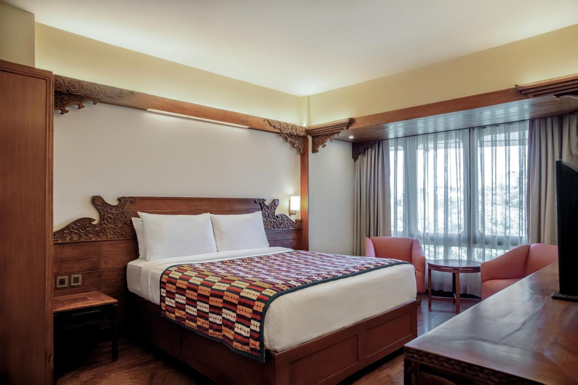 Yak & Yeti Hotel 5*