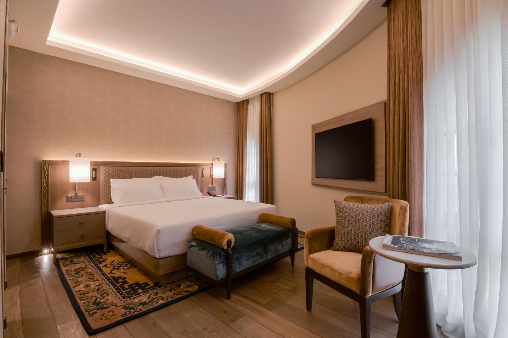 Yak & Yeti Hotel