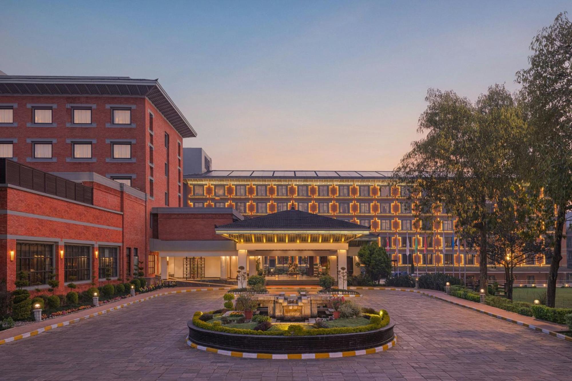 The Soaltee Kathmandu, Autograph Collection 5*
