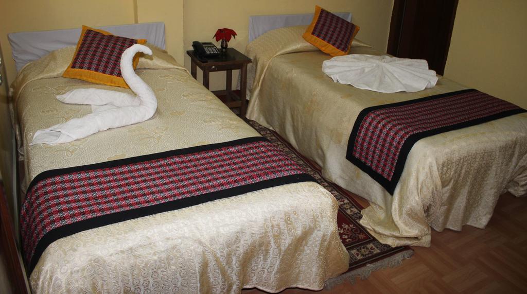 Simrika Homes 2*