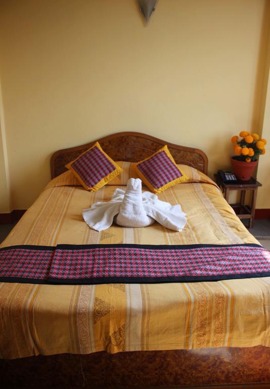Simrika Homes Bed & Breakfast