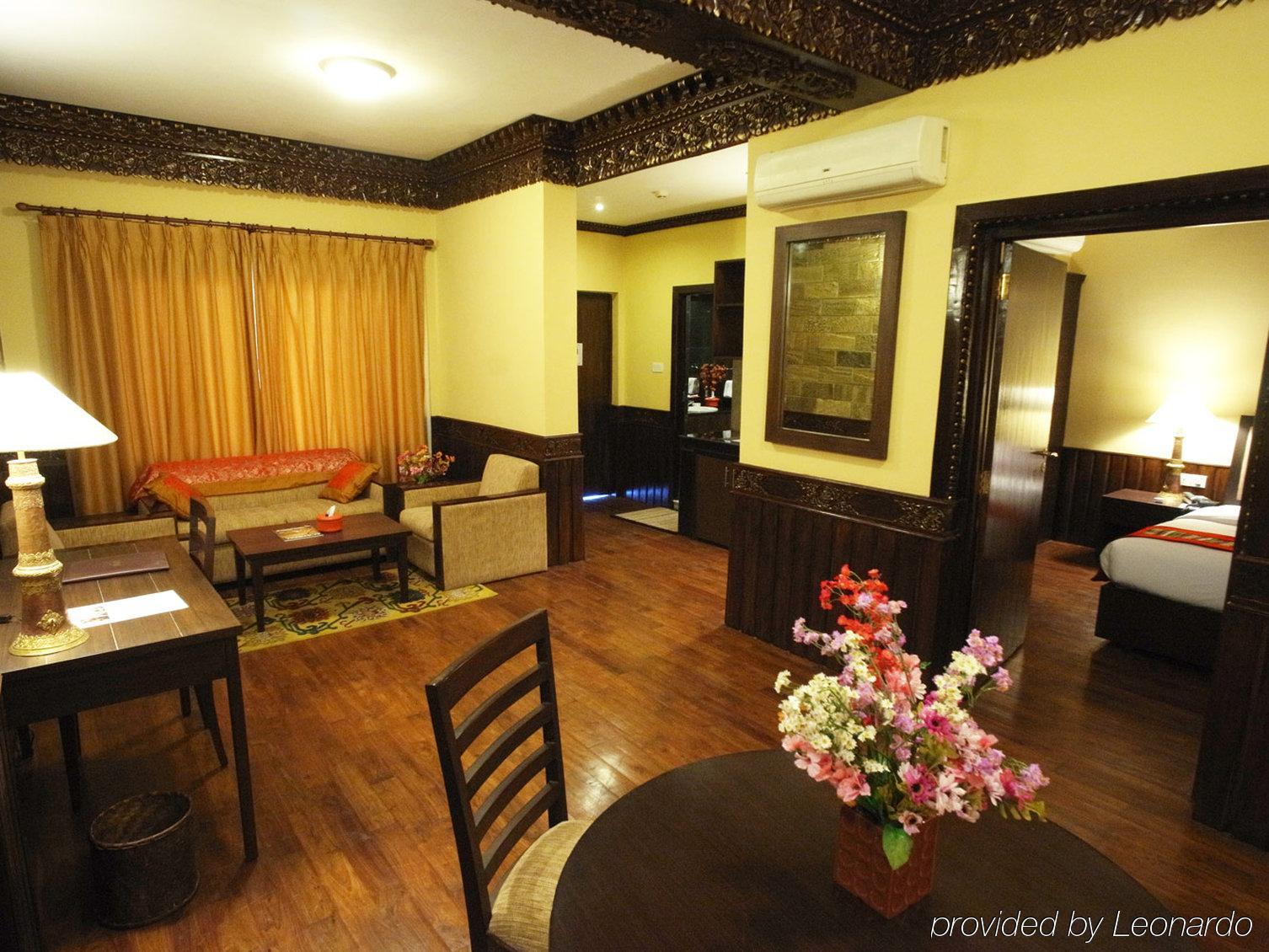 Tibet International Hotel