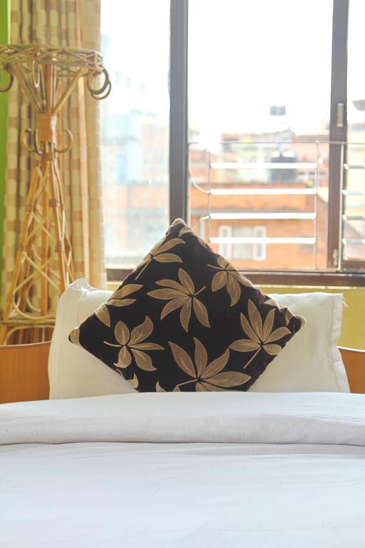 Hostel Yala Peak