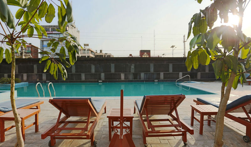 Hotel The Everest
