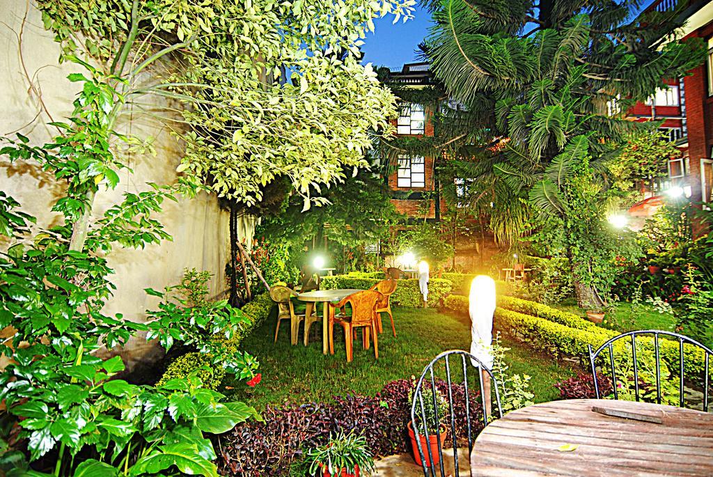 Guest house Garden House