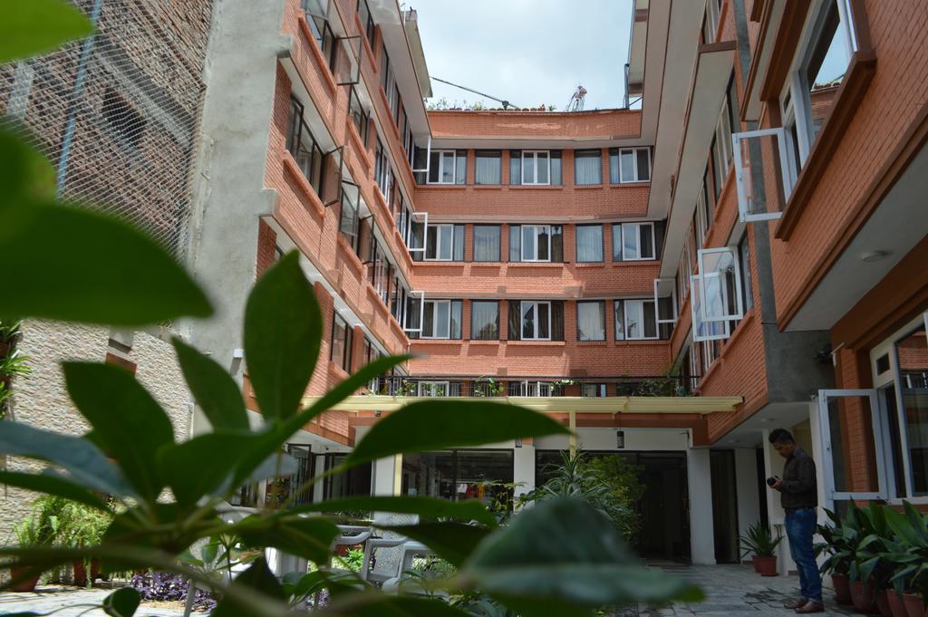 Hotel Potala 2*
