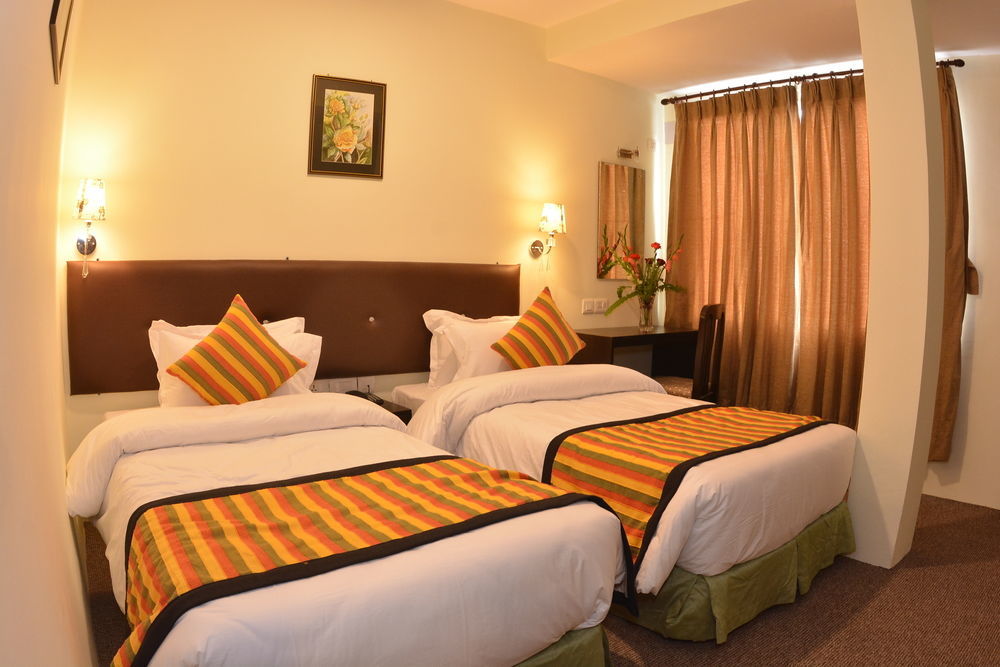 Serenity Hotel 3*
