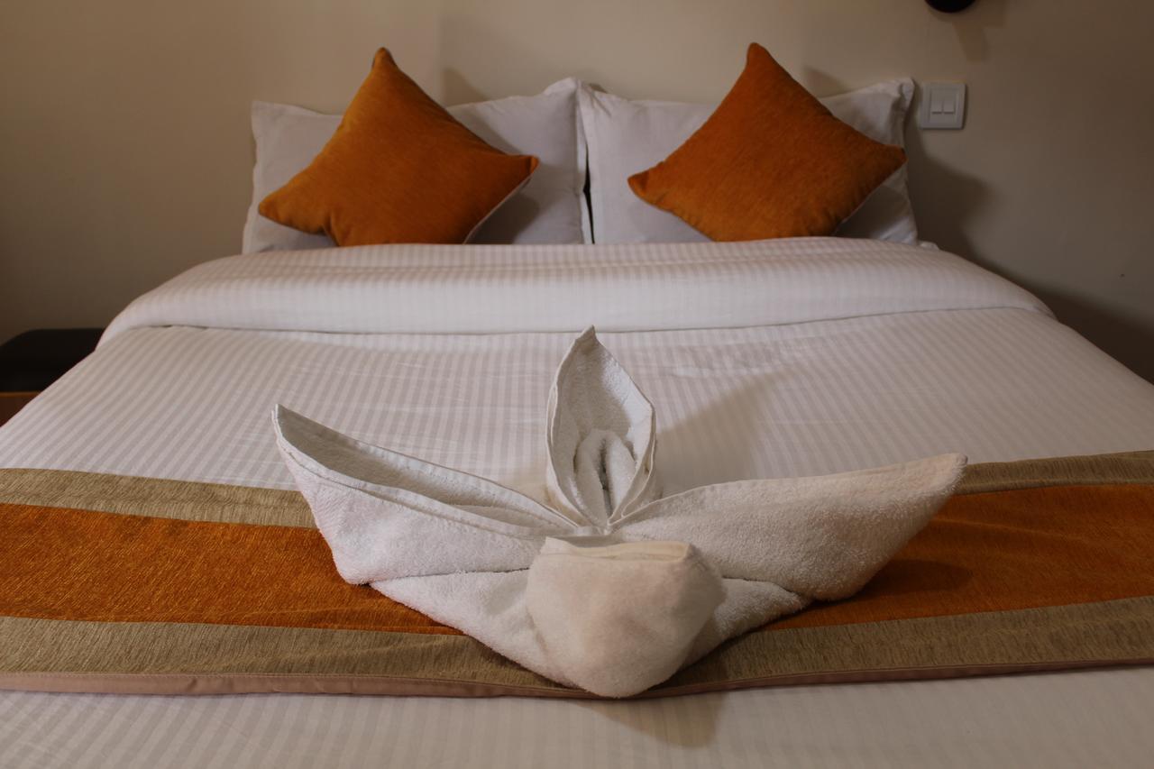 Guest house Khangsar 2*