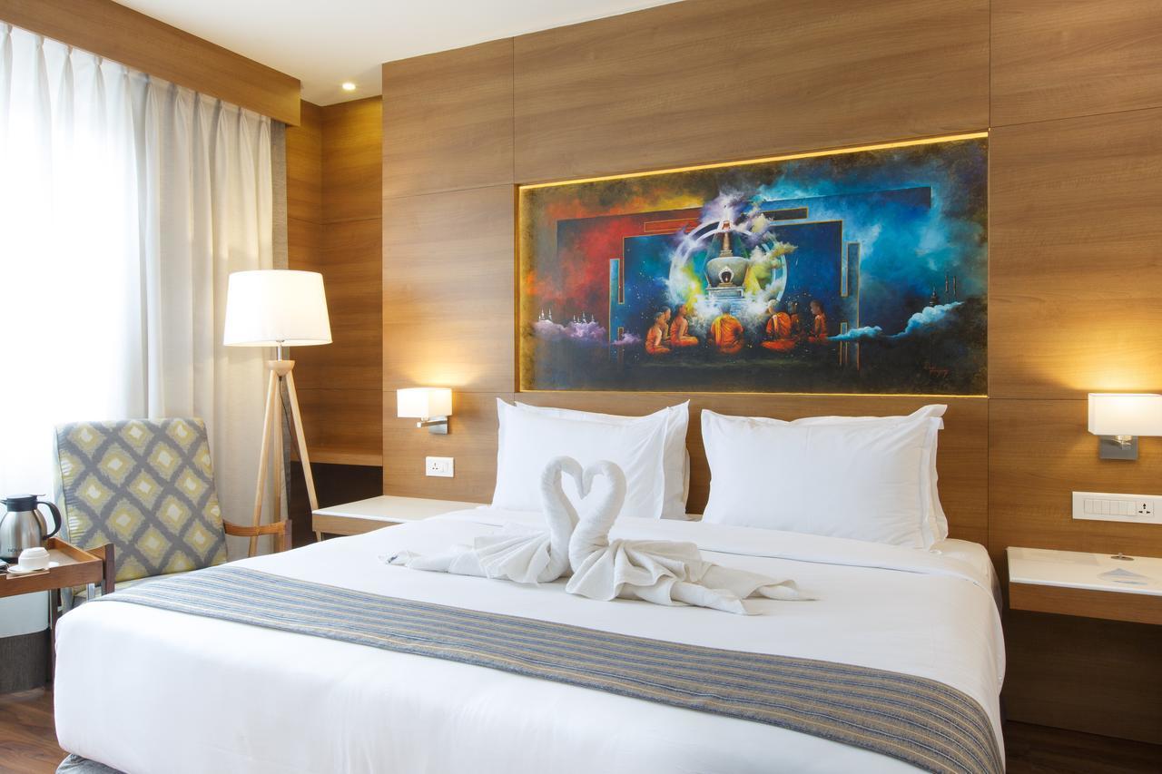 Hotel Ambassador By Ace 4*