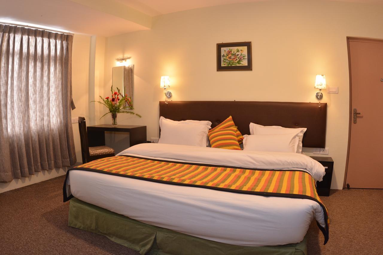Serenity 3*