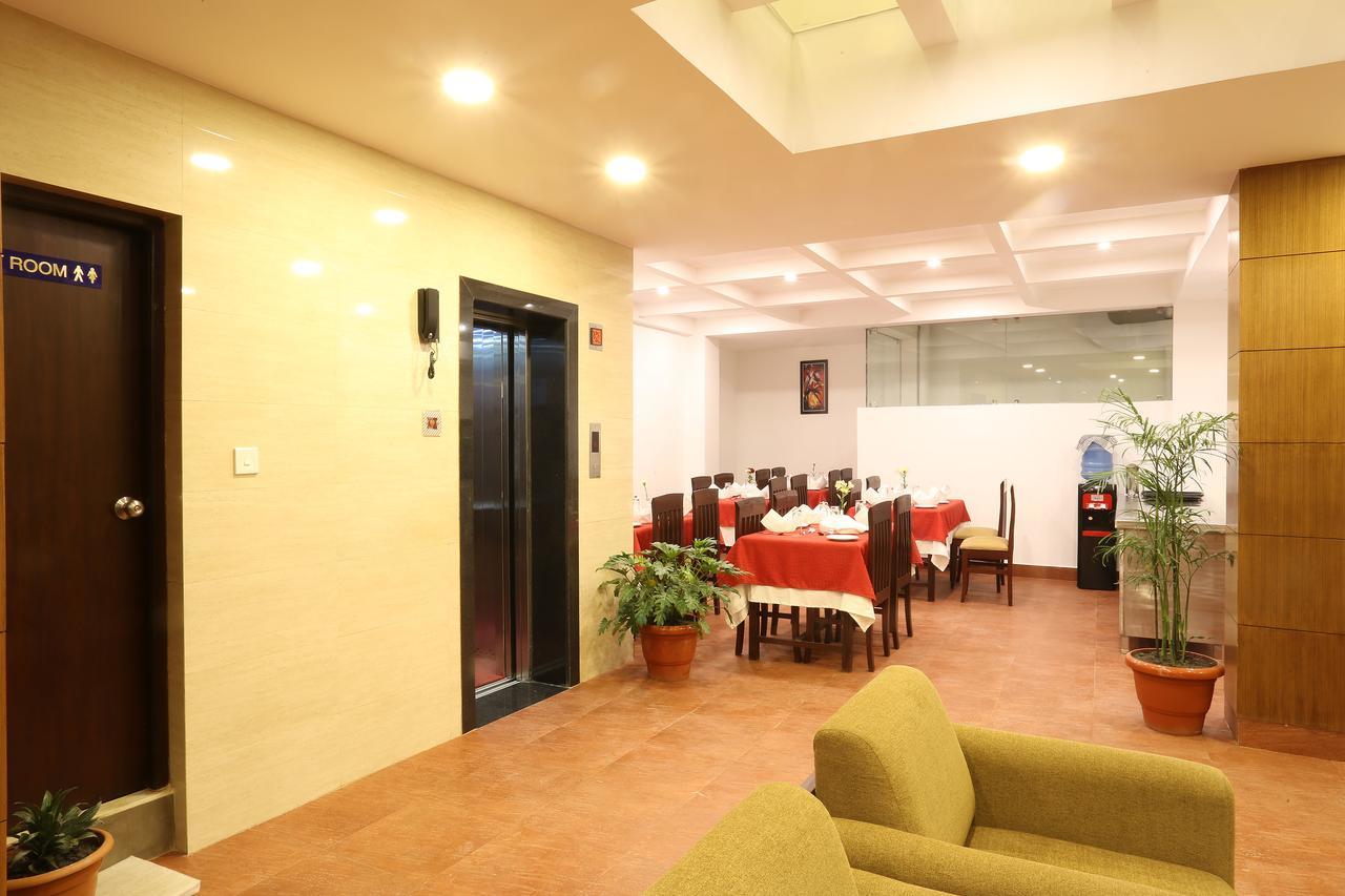 Hotel Jay Suites 3*