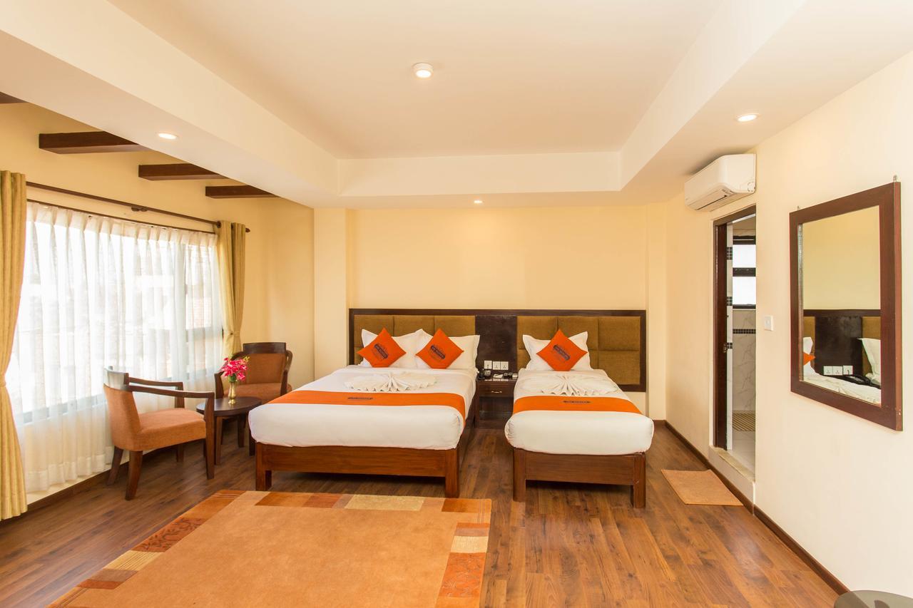 Hotel Jay Suites Hotel 3*