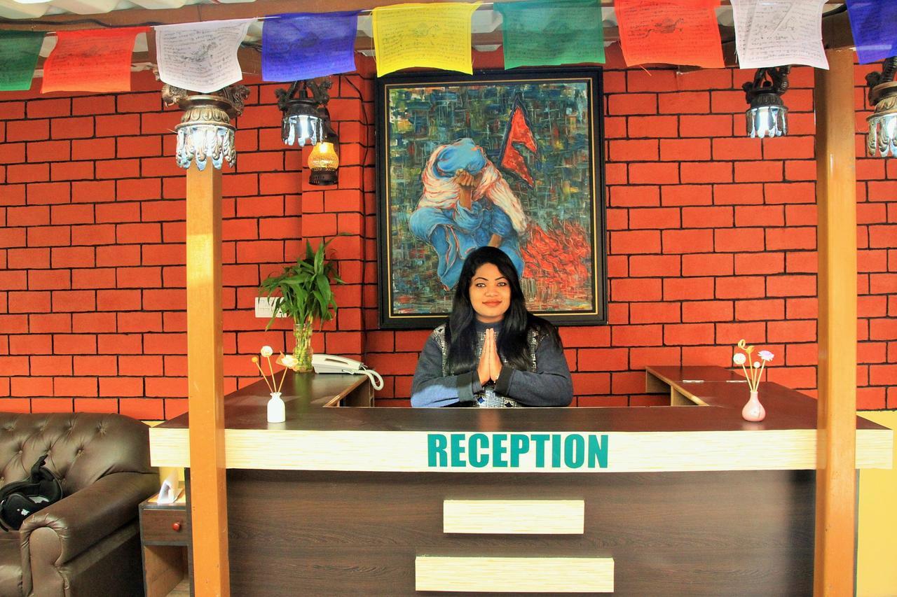 Kathmandu Village House Hotel 2*