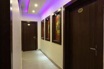 Aryatara 3*