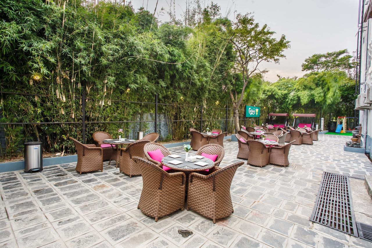 Royal Empire Boutique Hotel 3*