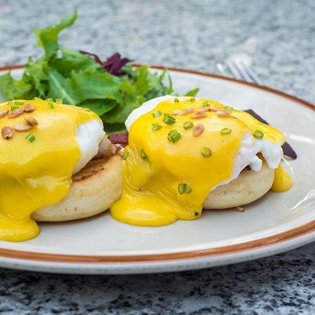 Inn Suburb Cafe & 3*