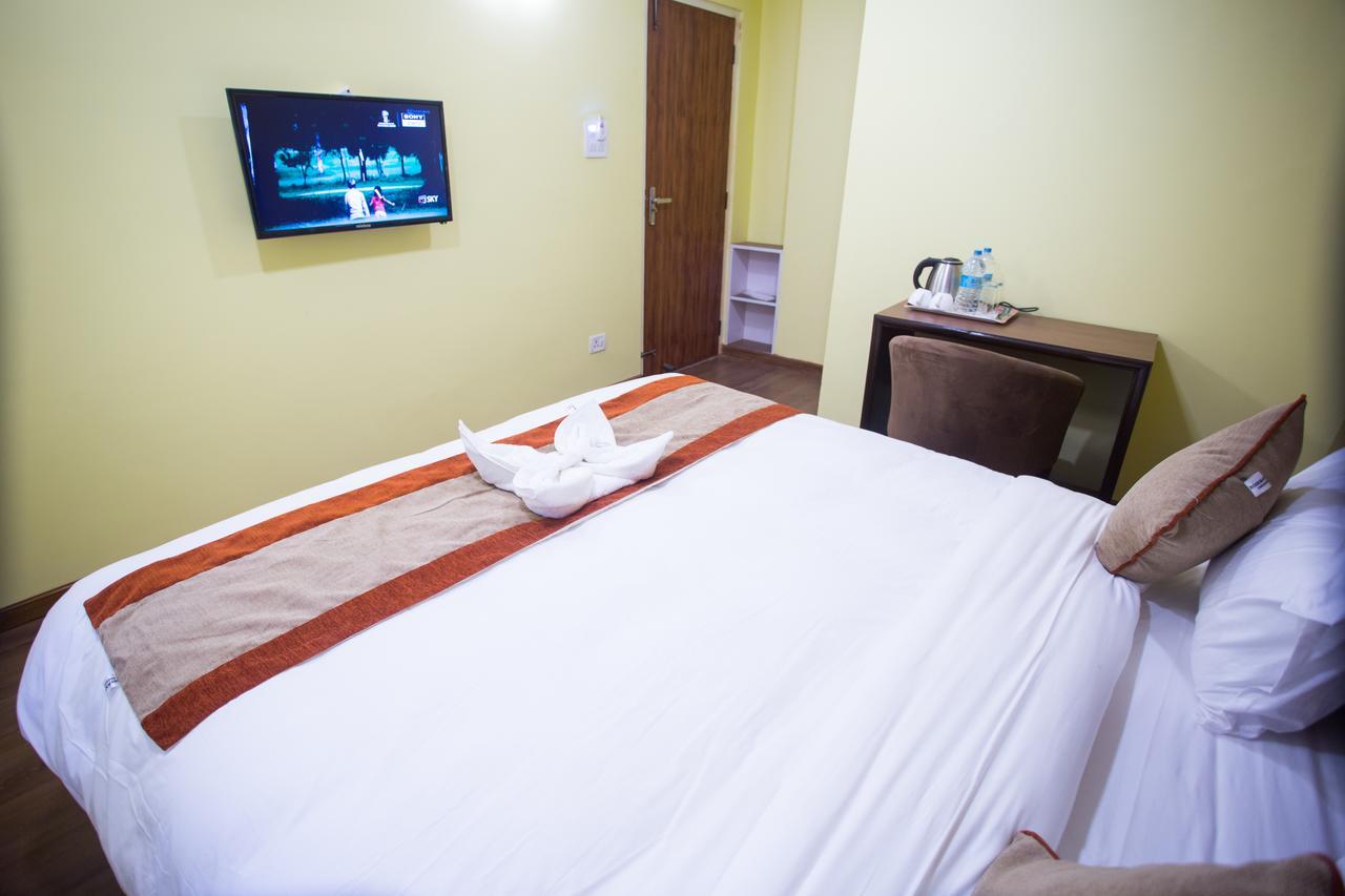 Hotel Rosemary Homes