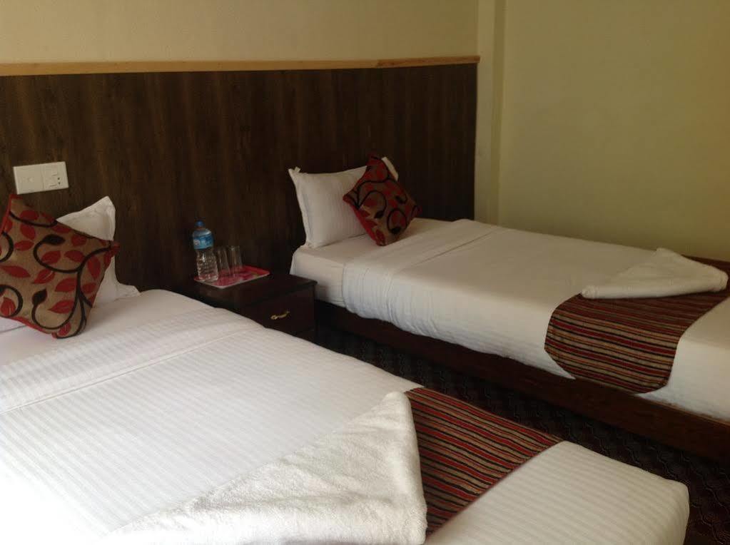 Hotel Traveler's