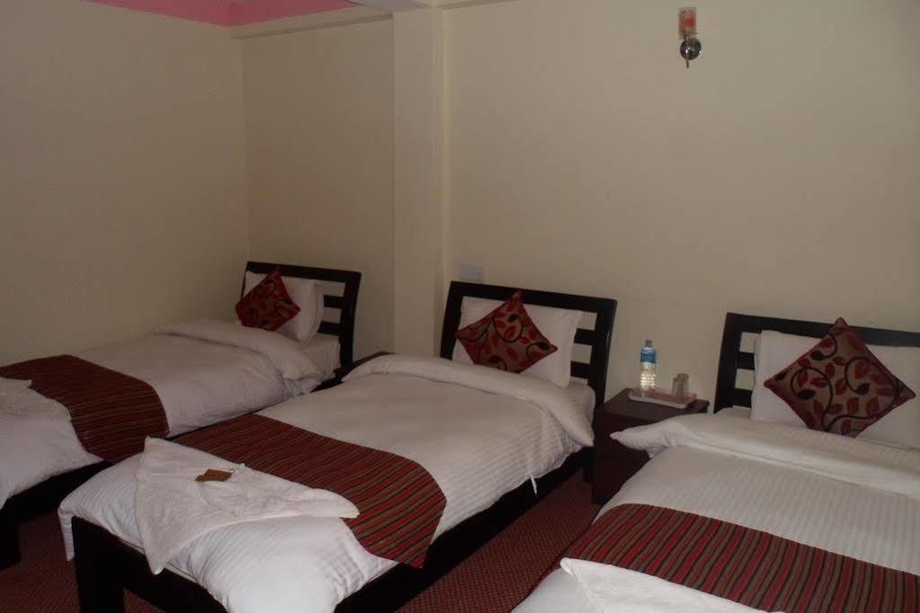Hotel Traveler's