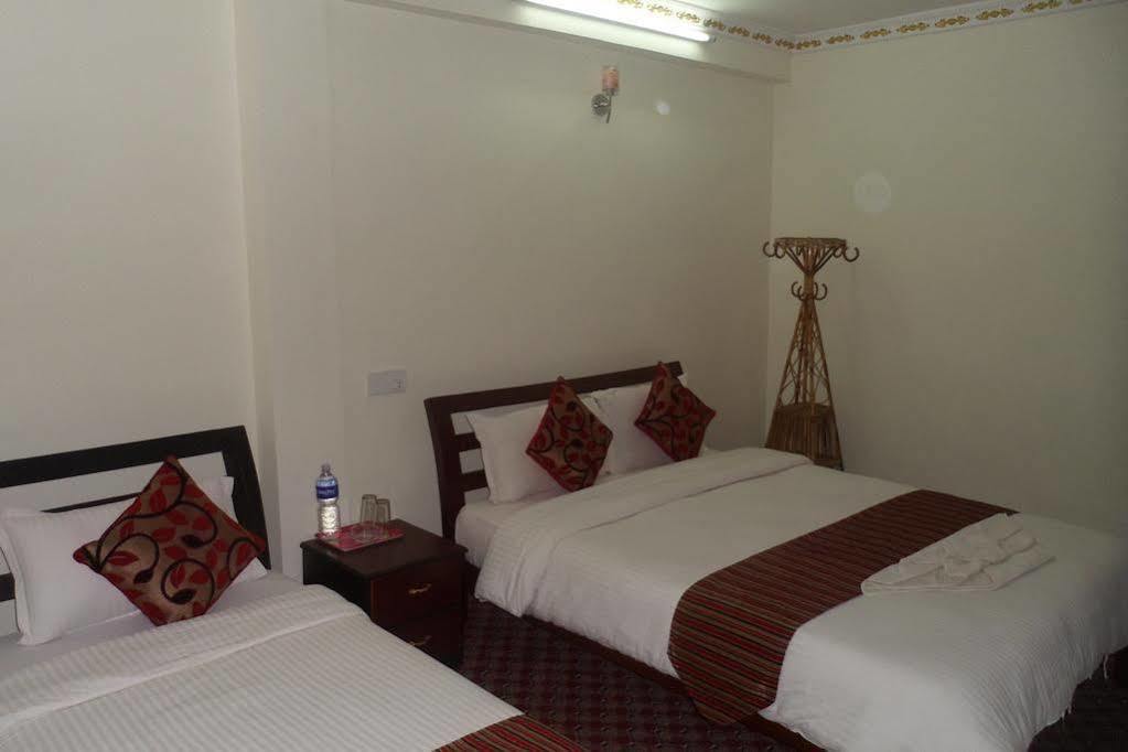 Hotel Traveler's