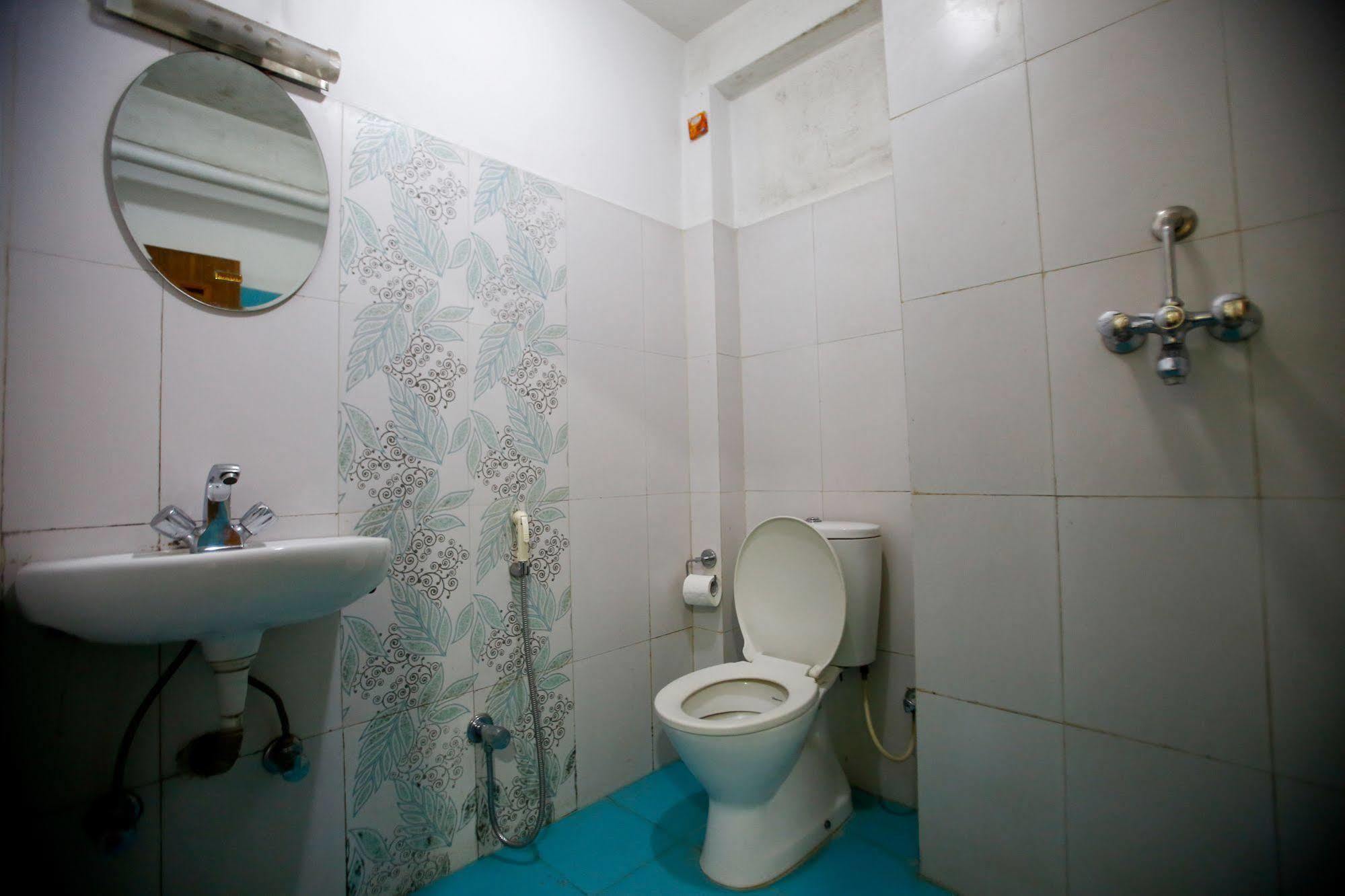 Nandini Hotel 2*