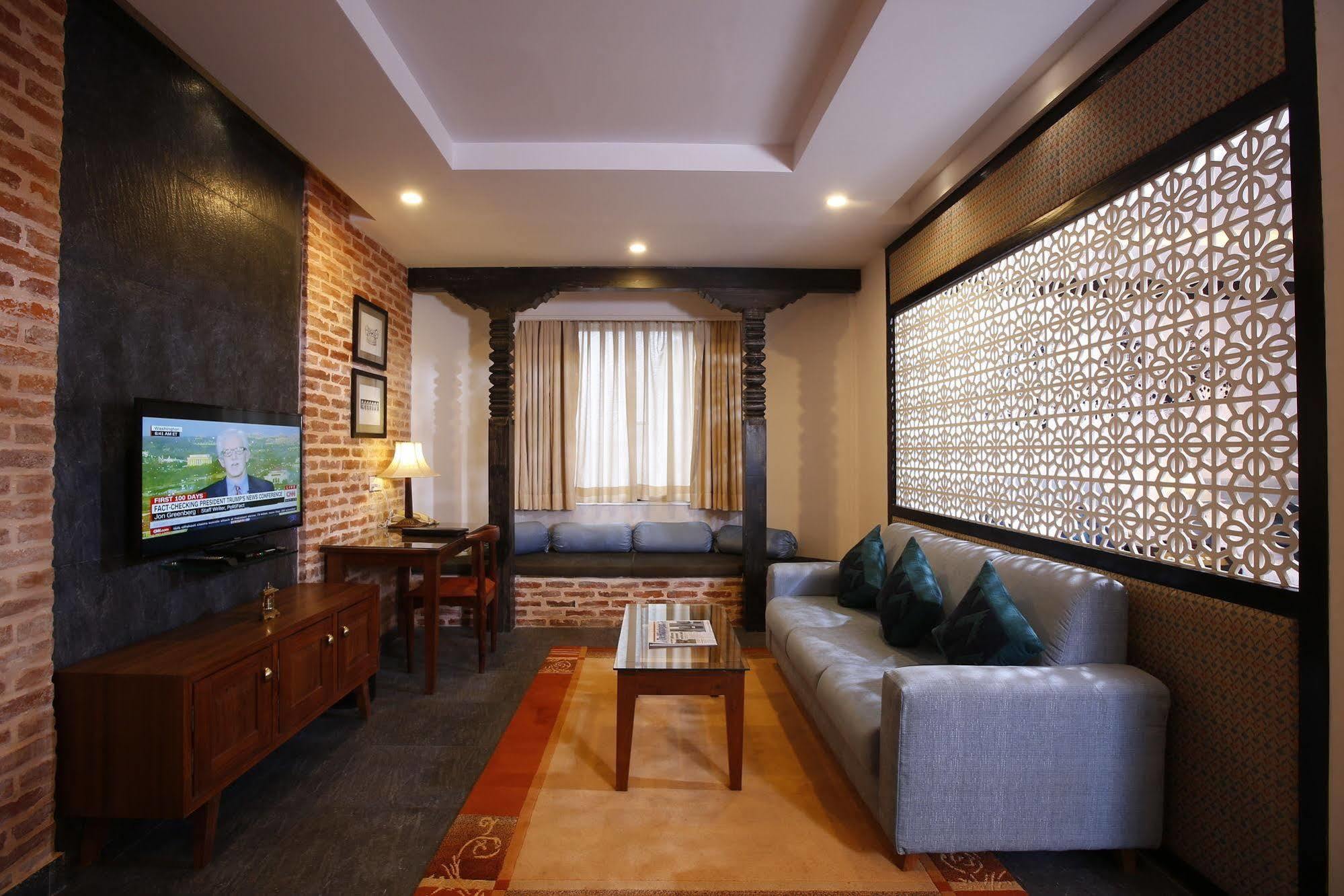 Royal Singi Hotel 4*