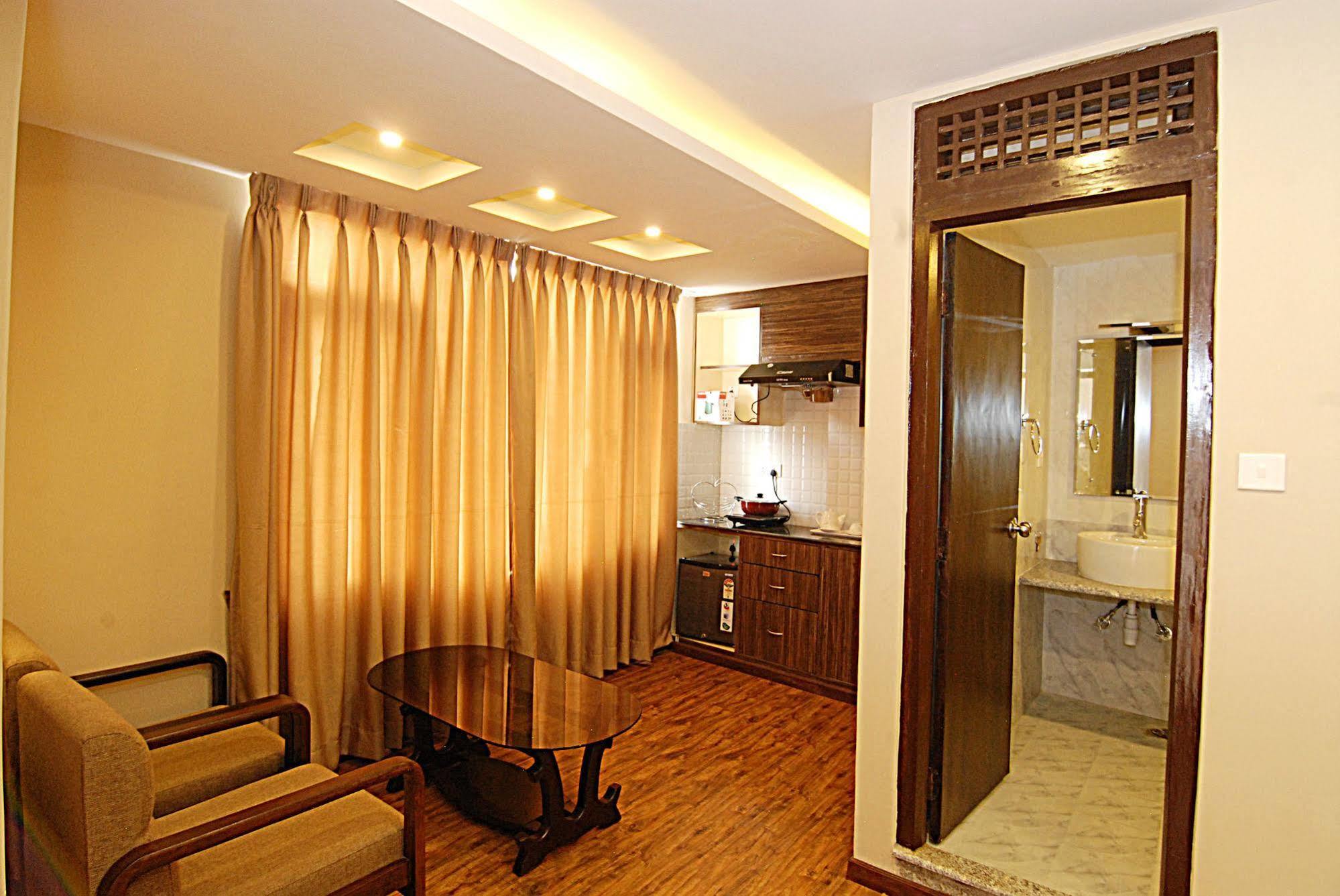 Hotel Grand