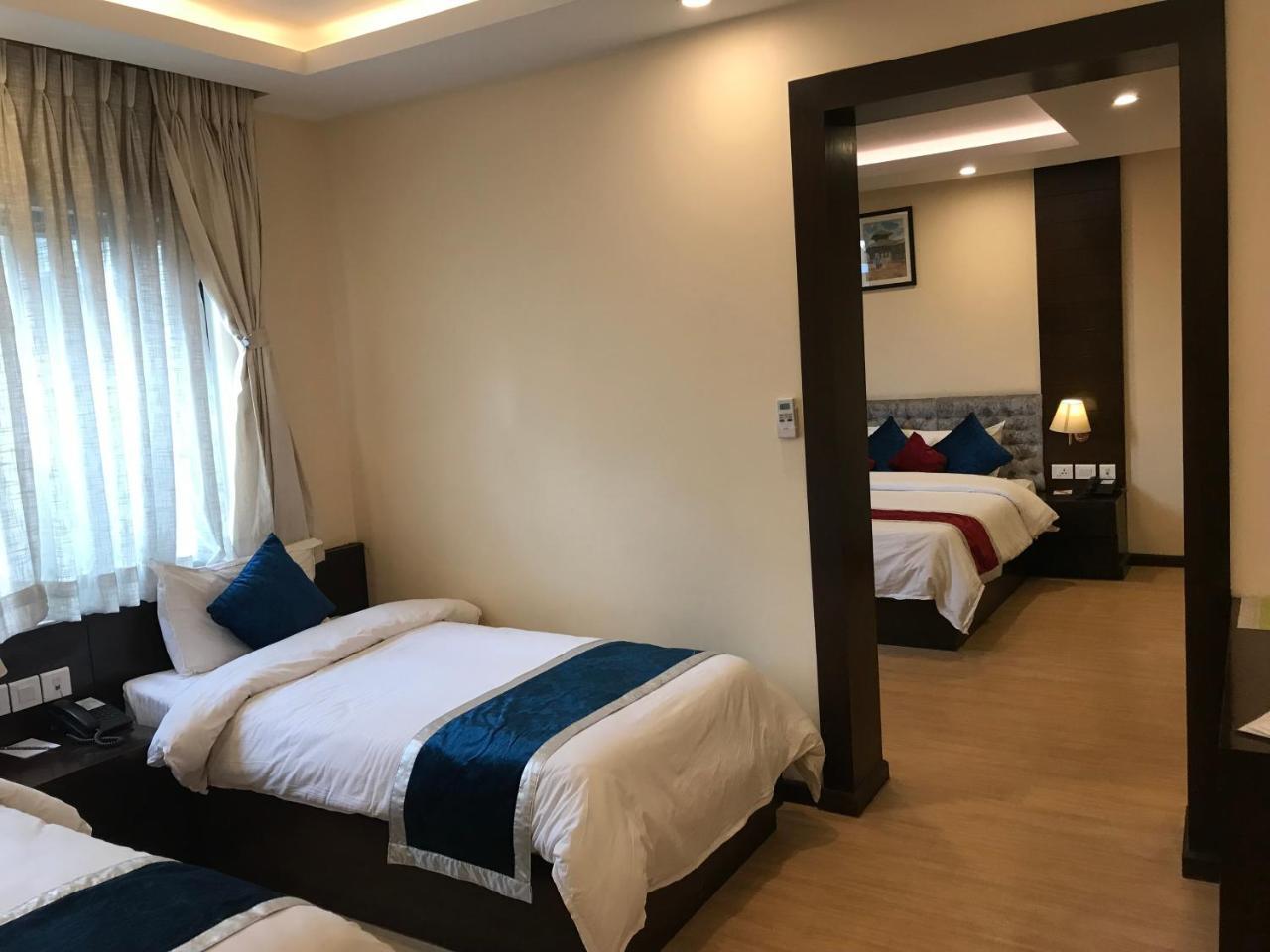 Kaveri Hotel 3*