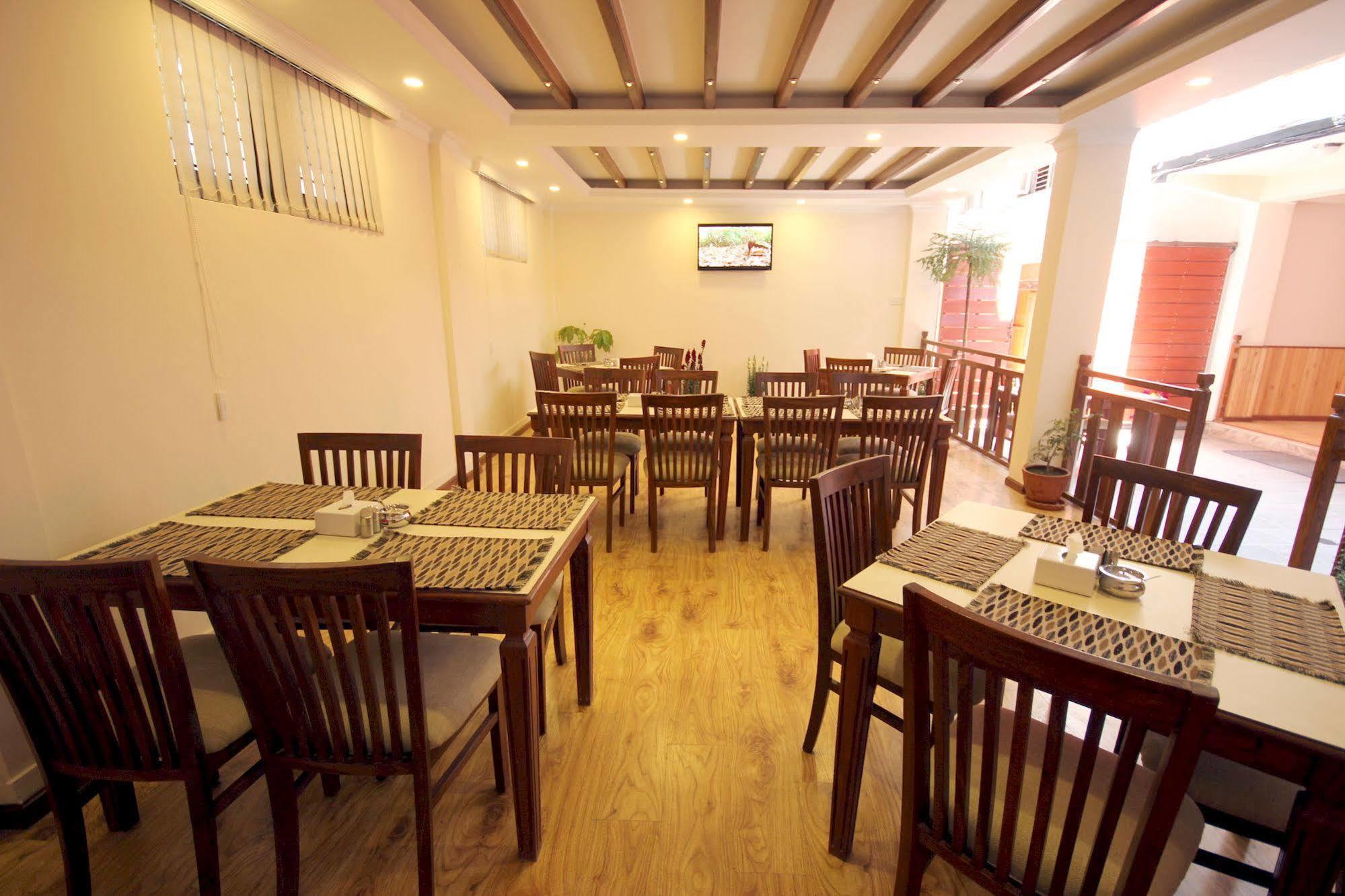 Hotel House 3*