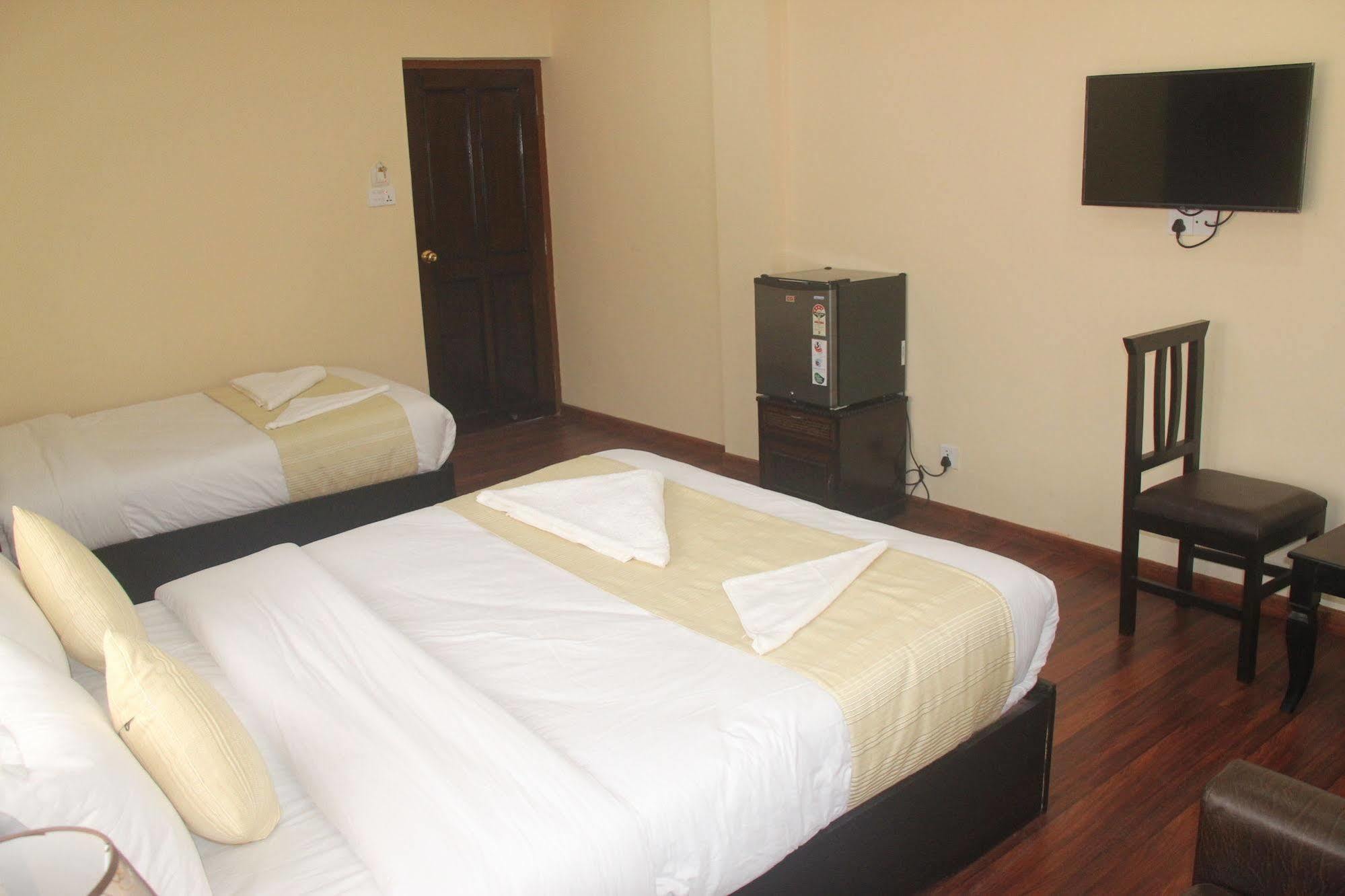 Dream City Hotel