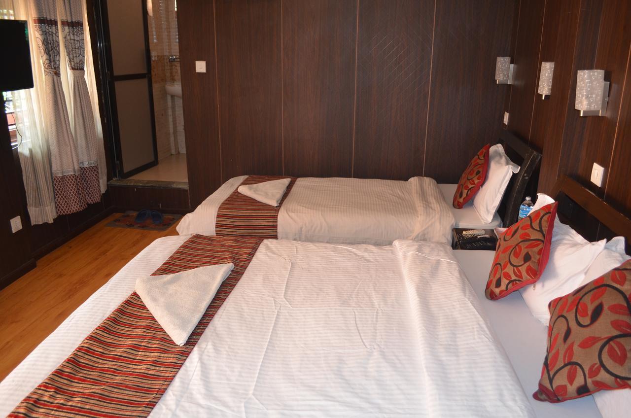 Hotel Traveler's
