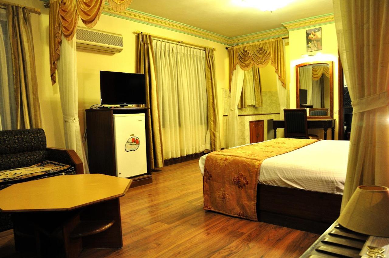 Hotel Tibet 2*