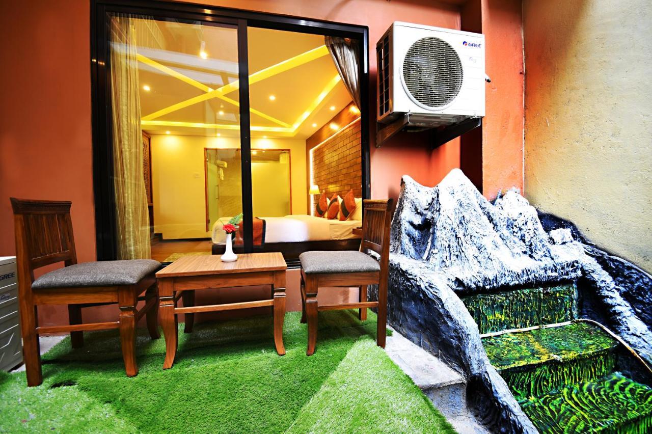 Jampa Hotel 4*
