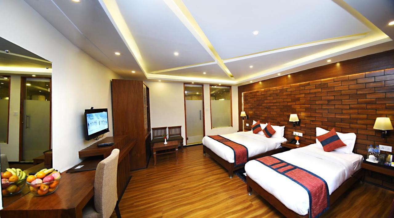 Hotel Jampa 4*