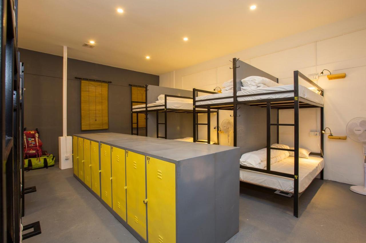 Hostel Yakety Yak