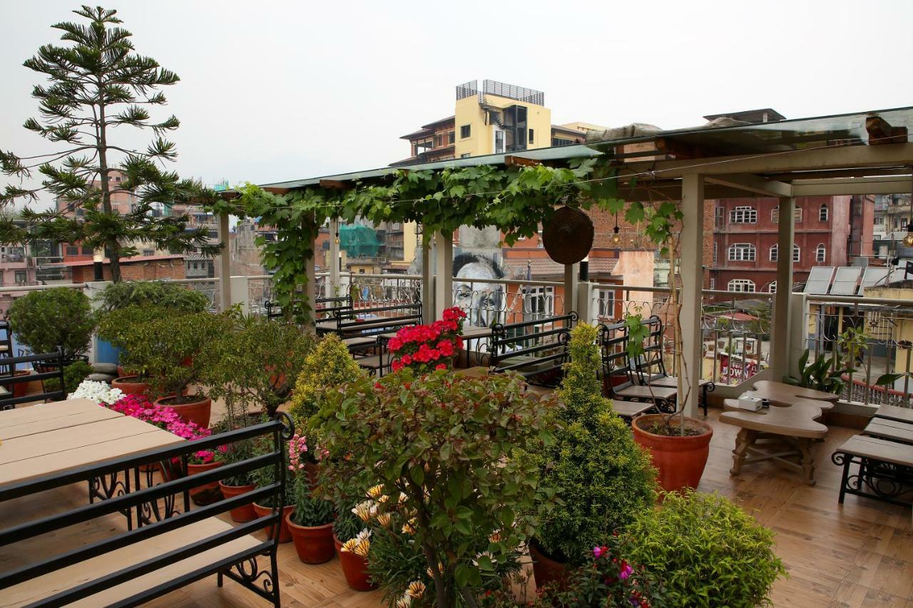 Himalayan Oasis Hotel