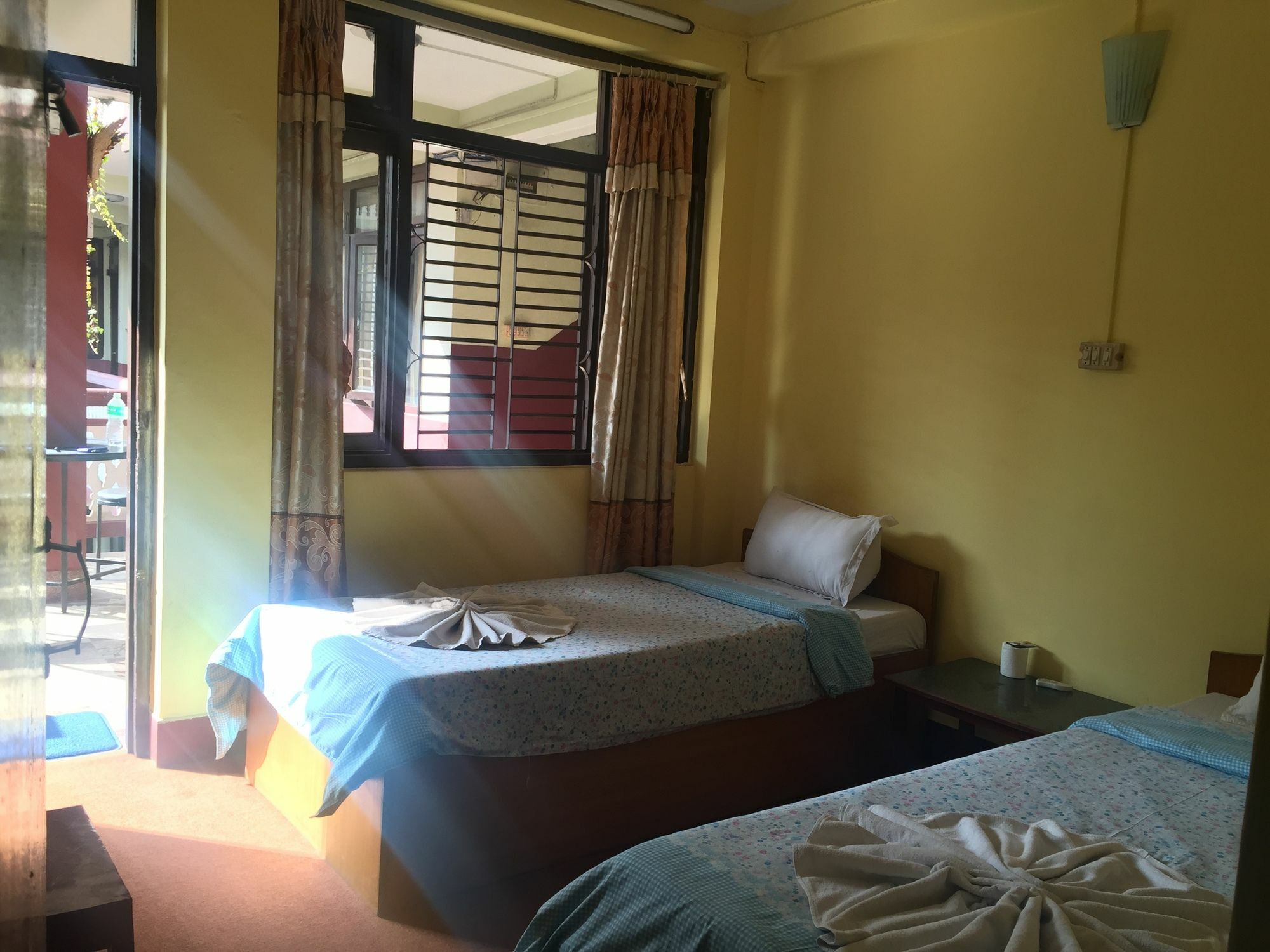 Hostel Yala Peak *