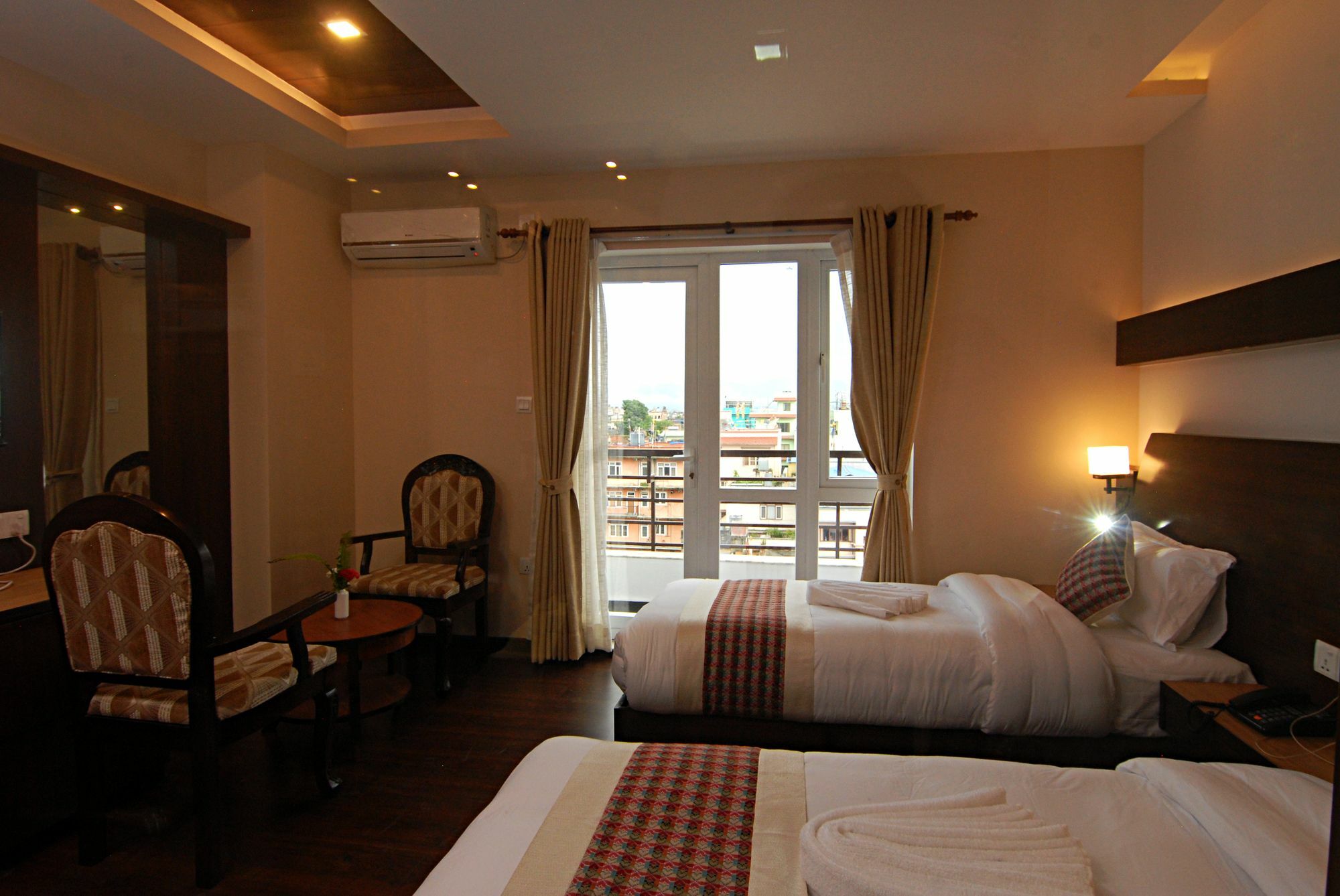 Kathmandu Suite Home Hotel 4*