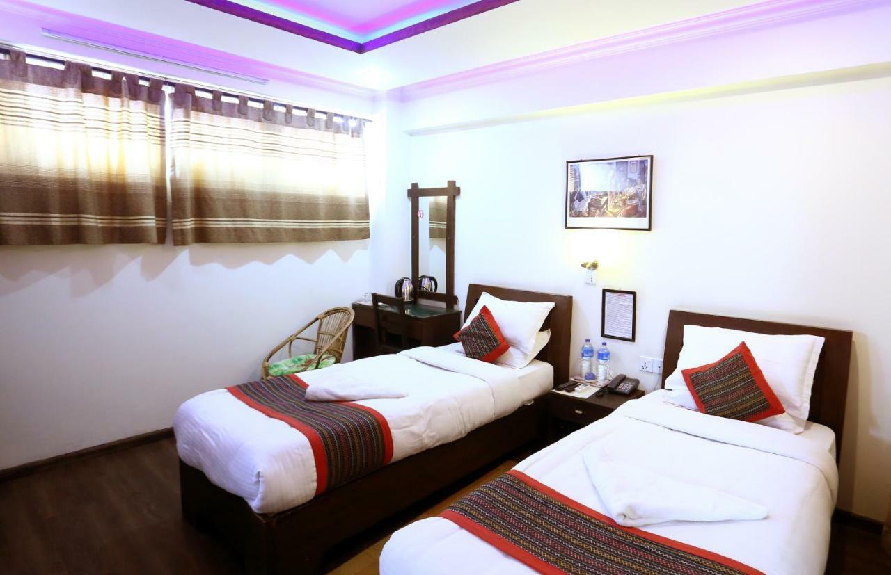 Alpine & Hotel 3*