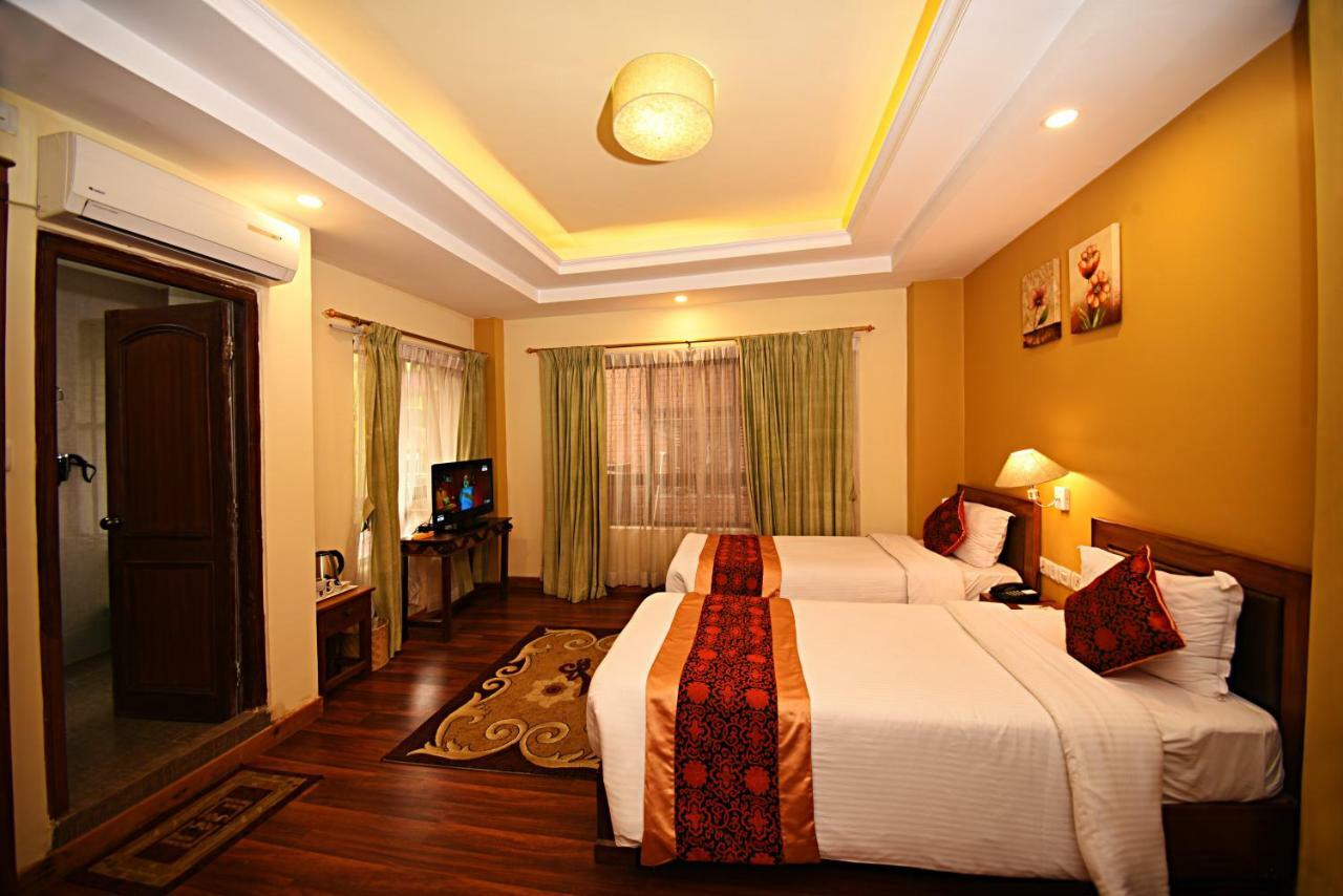Dom Himalaya Hotel