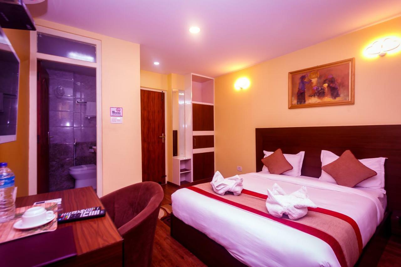 Hotel Rosemary Homes 3*