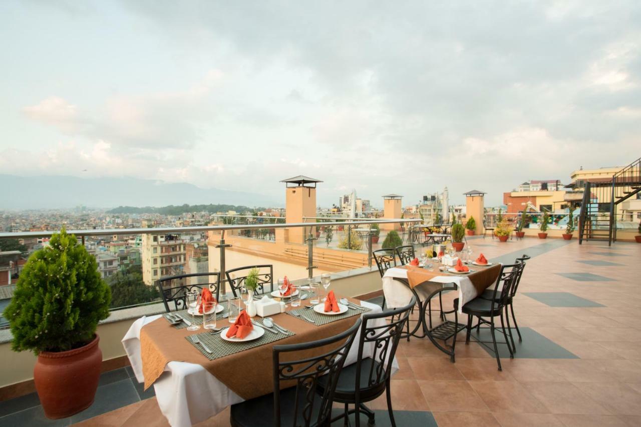 Moonlight Hotel 4*