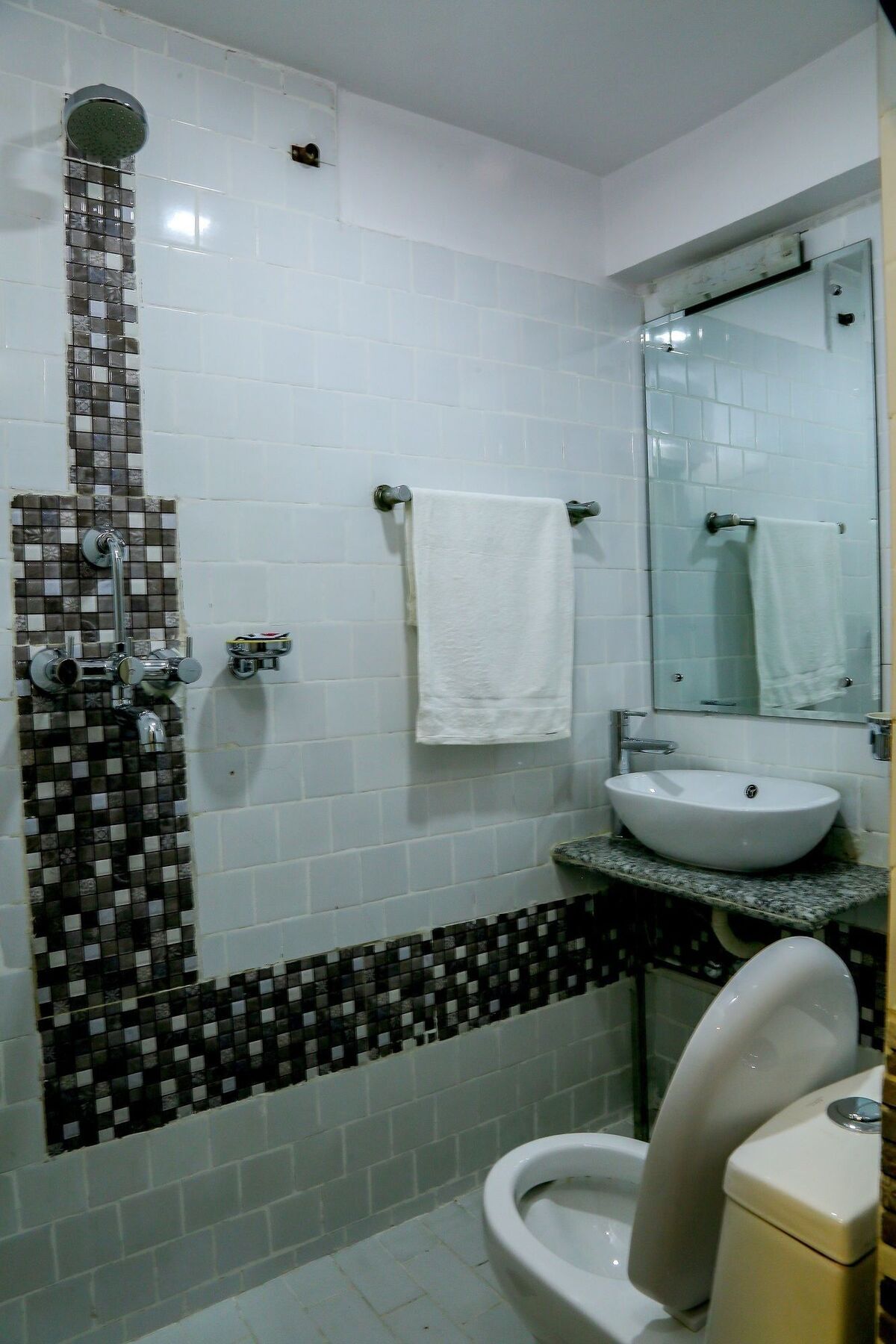 Hotel Himalayan Oasis 3*