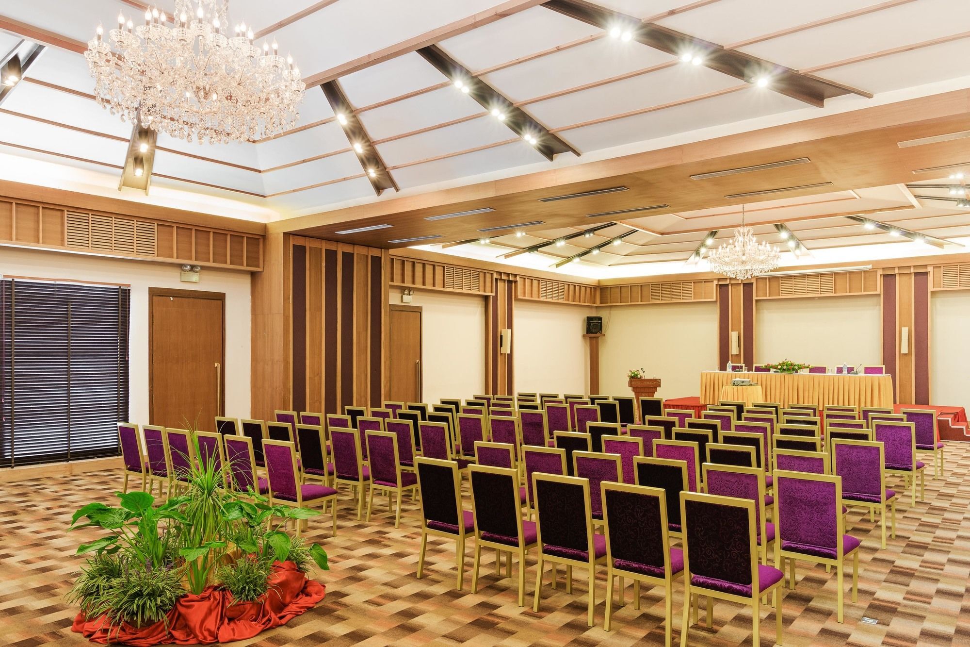 Himalaya Hotel 5*