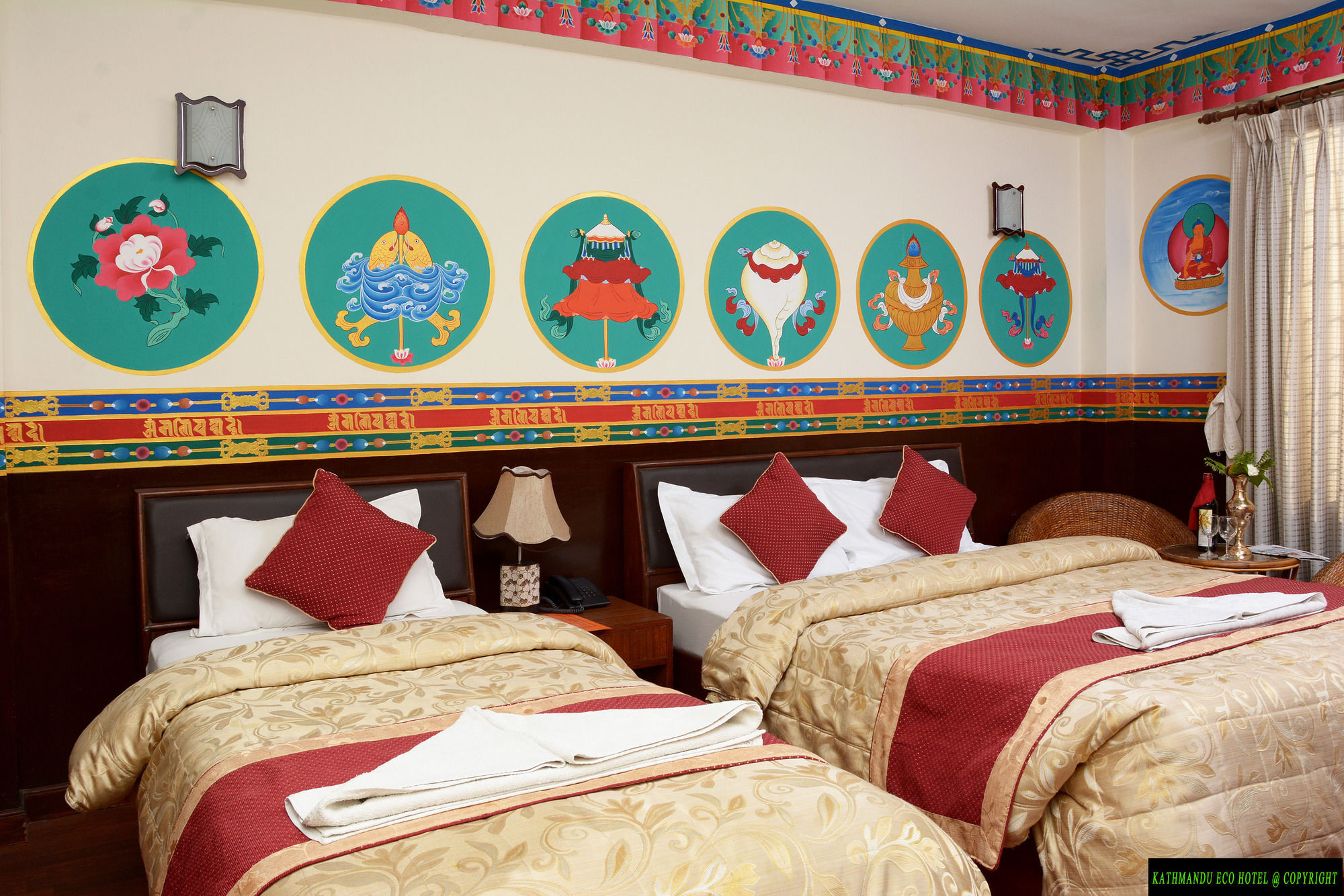 Eco Hotel 3*