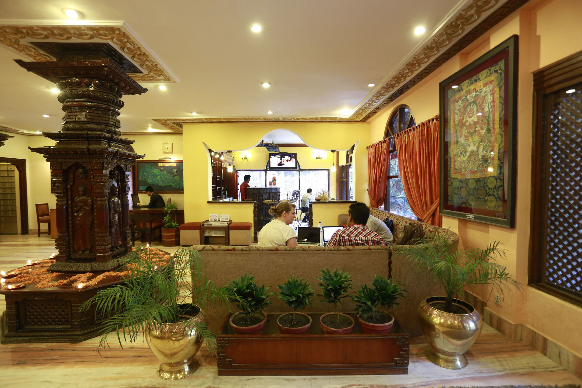 Hotel Manang 4*