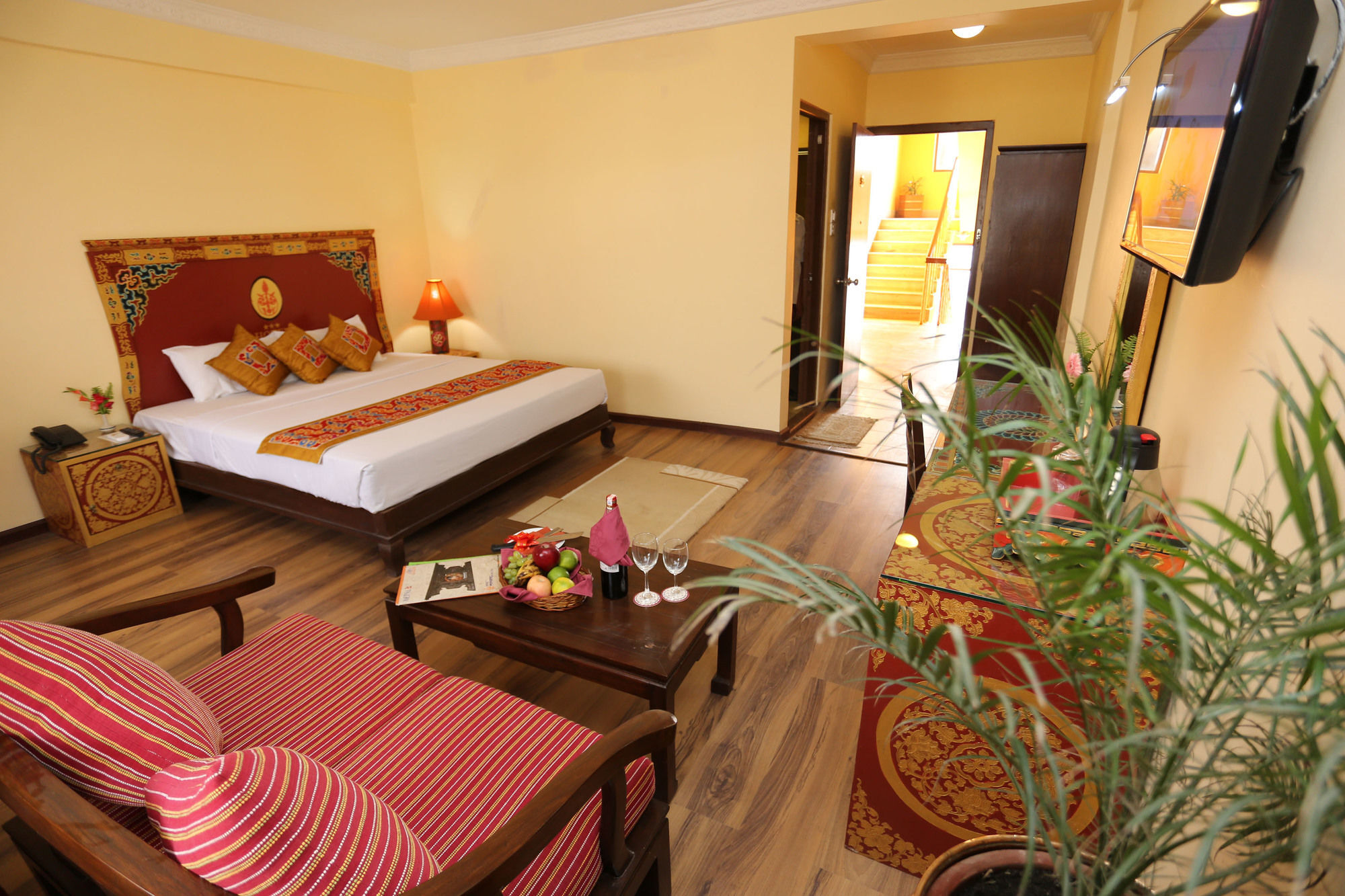 Manang Hotel 4*