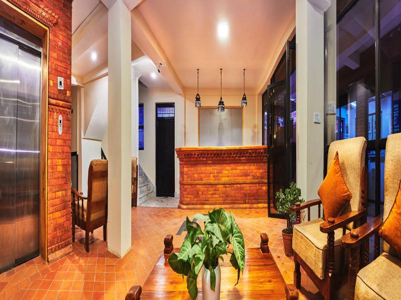 Hotel Golden Temple 3*