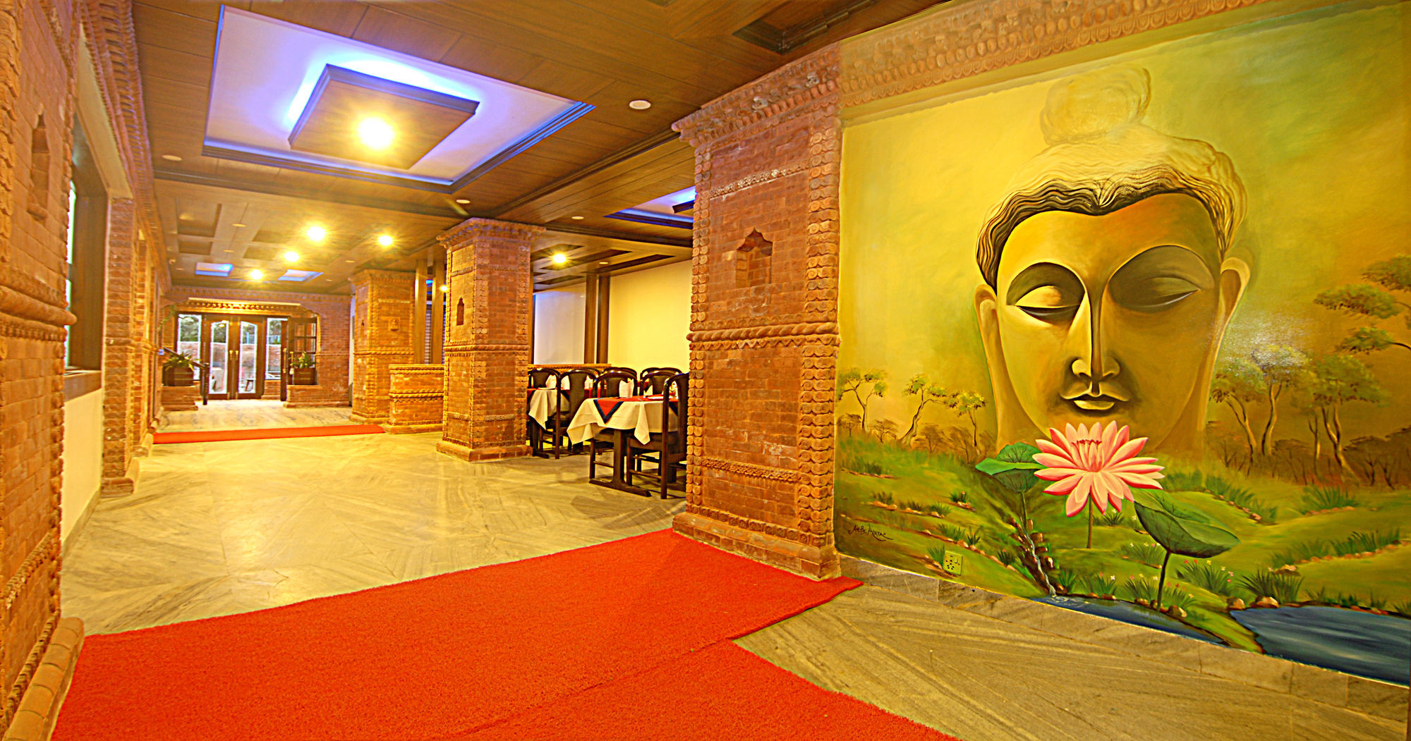 Hotel Buddha 3*