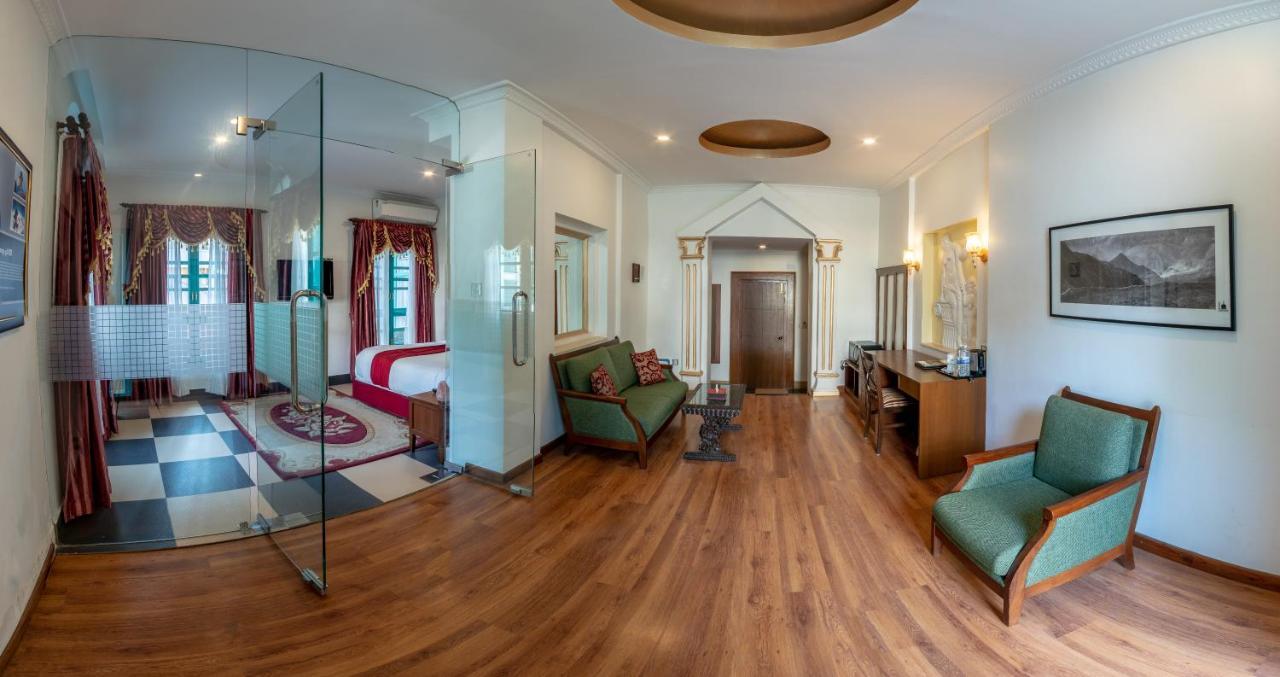 By Kgh Group